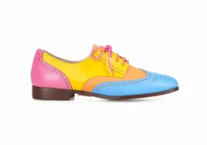 Dating and footware