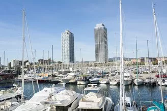 Port Olimpic, Barcelona - Singles paradise