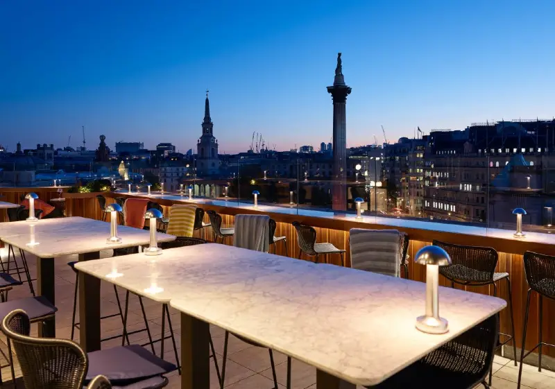 First date bar, The Rooftop London