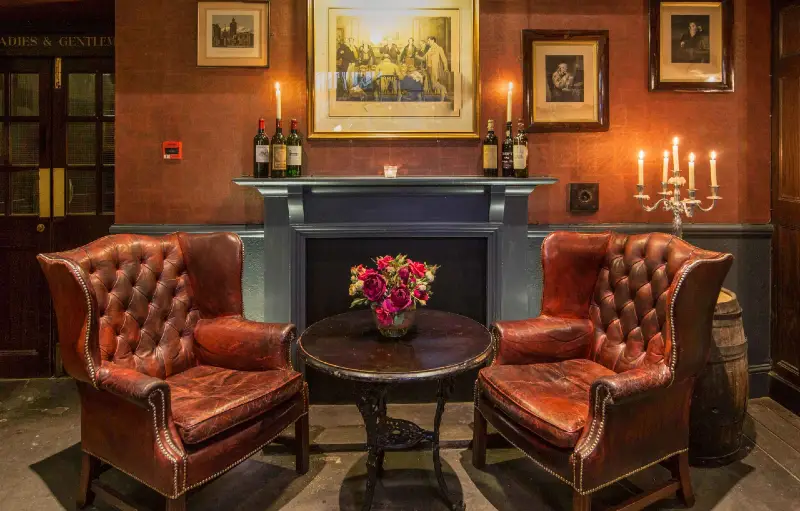 Davy's for a first dates, St James London