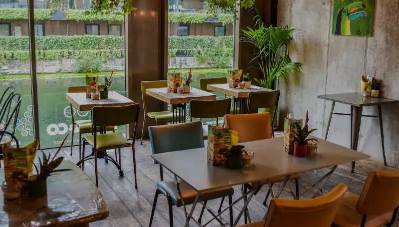 Arepa & co is a great first date restaurant with a relaxed theme.