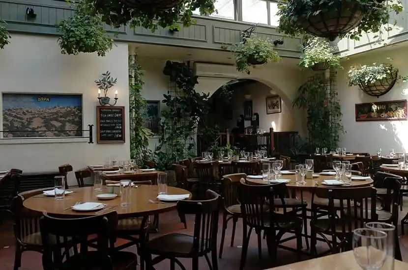 Lemonia, First Date Idea in Primrose Hill